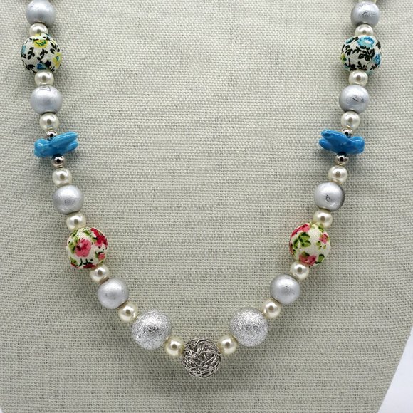 Long necklace with ceramic blue birds. - Picture 7 of 8
